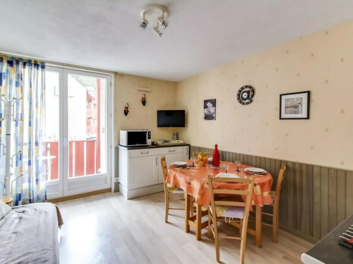 Studio Cabine A Esquieze-Sere Pour 6 Avec Balcon, Vue Montagne Et Parking - Fr-1-402-34 아파트